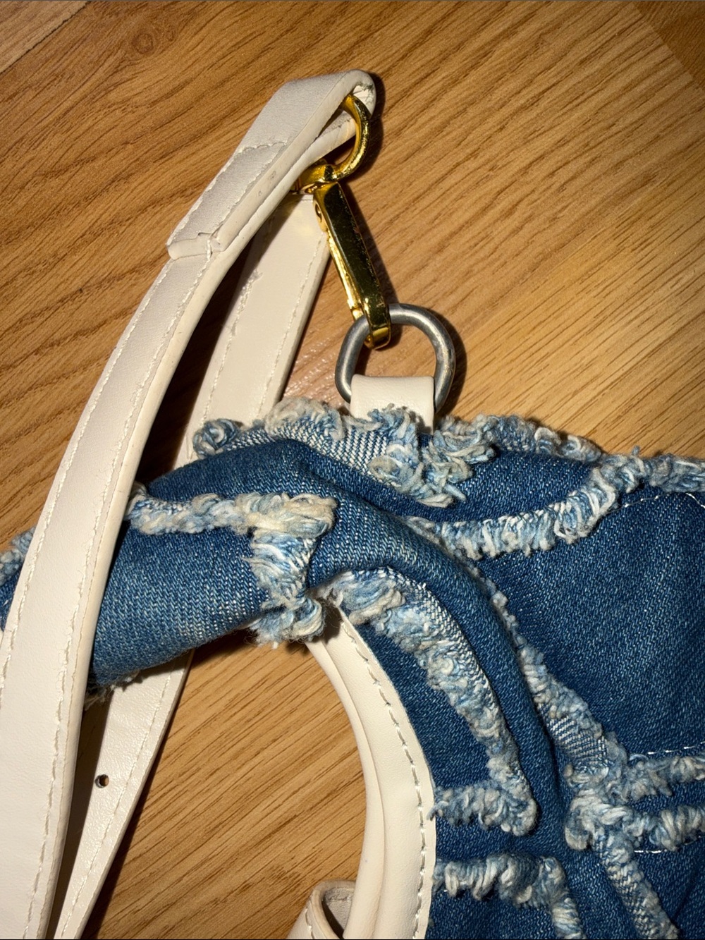 8 Other Reasons Luna Bag Crossbody in Worn Chambray REVOLVE - Picture 7 of 8